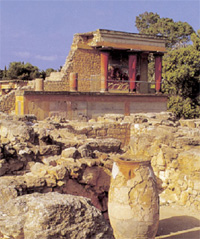 Knossos with car hire crete